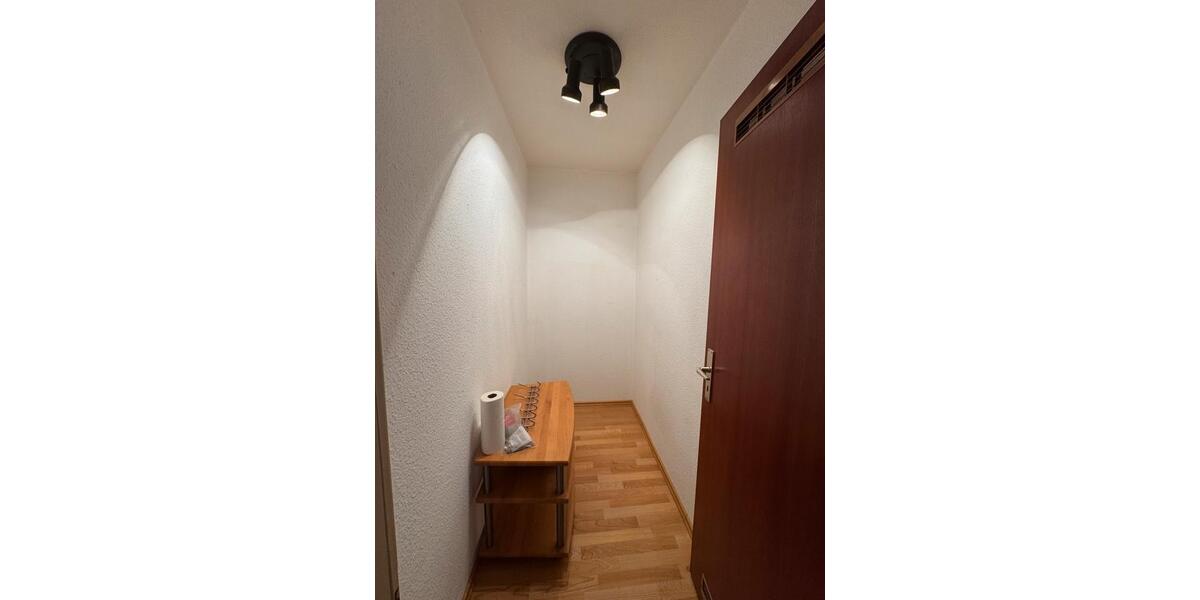 Etagenwohnung Sindelfingen Eichholz - 3.5 Zimmer, 89 m&sup2;, 1.250&euro; | Angebot:25729029