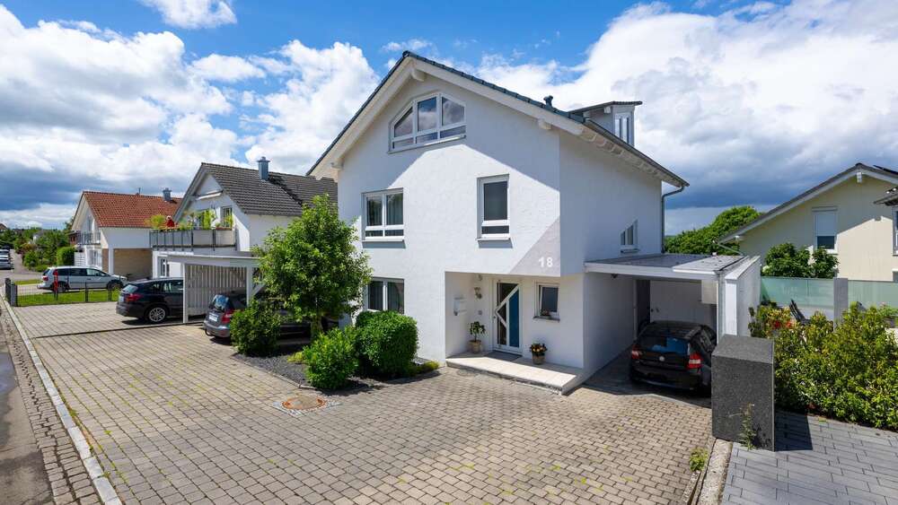 Einfamilienhaus Mössingen - 7 Zimmer, 199 m&sup2;, 599.000&euro; | Angebot:27112987