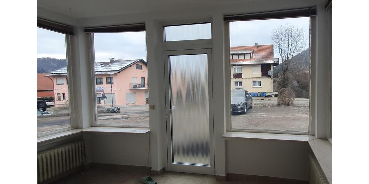 Erdgeschoßwohnung Burladingen - 3.5 Zimmer, 96 m&sup2;, 820&euro; | Angebot:25088759