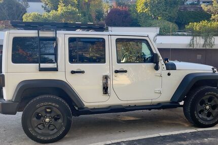 Jeep Wrangler 148.500 km 27.700 &euro; Tübingen 72070