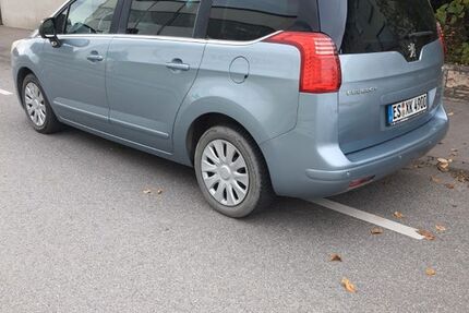 Peugeot 5008 183.000 km 3.950 &euro; Filderstadt 70794