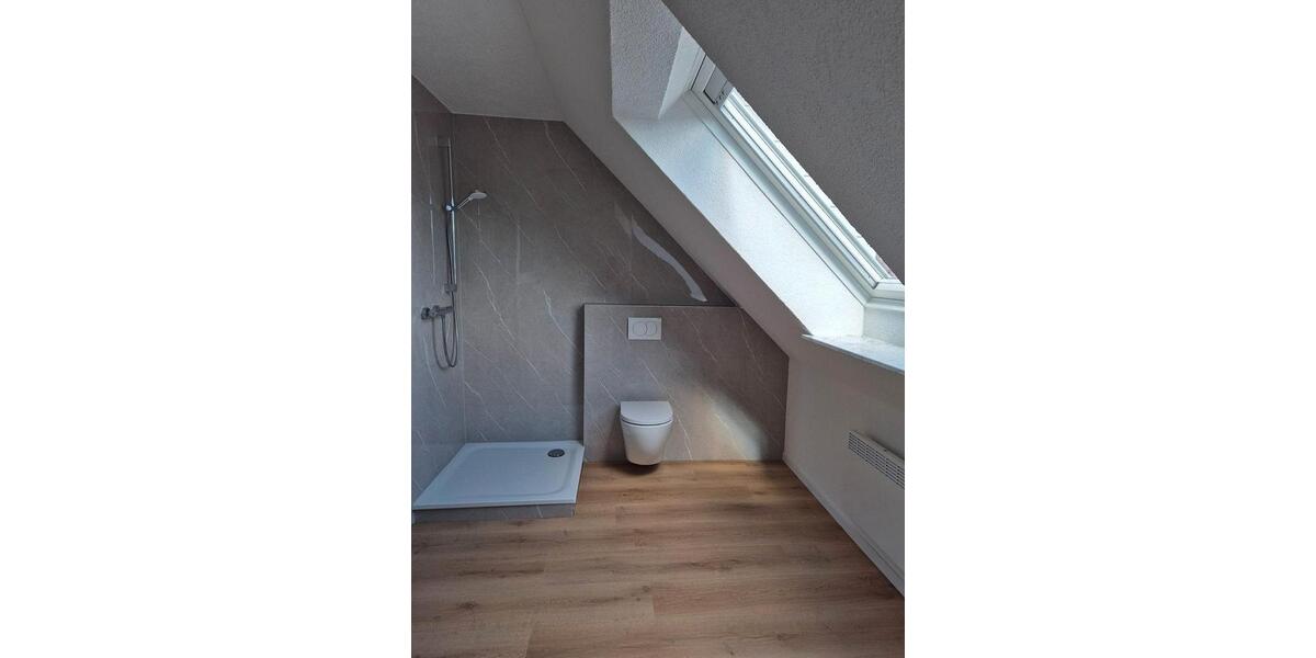 Dachgeschoßwohnung Trochtelfingen - 5 Zimmer, 85 m&sup2;, 900&euro; | Angebot:27601277