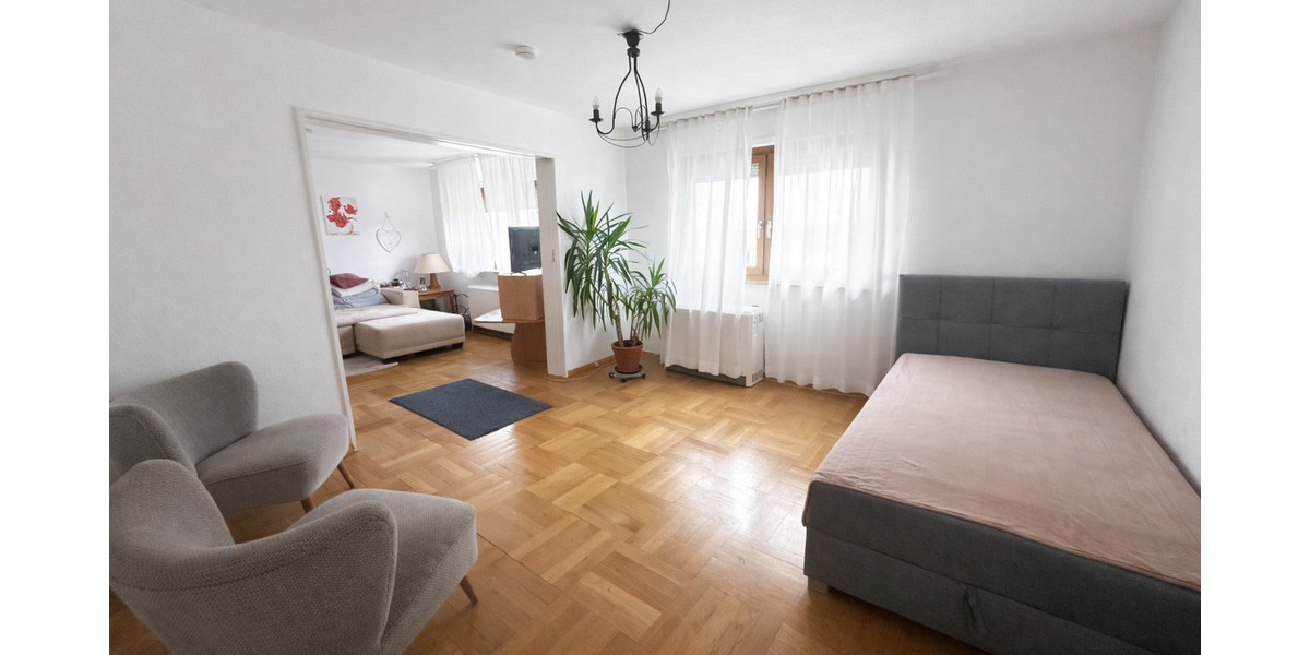 Mehrfamilienhaus, Wohnhaus Leinfelden-Echterdingen Echterdingen - 7 Zimmer, 179 m&sup2;, 695.000&euro; | Angebot:25970659