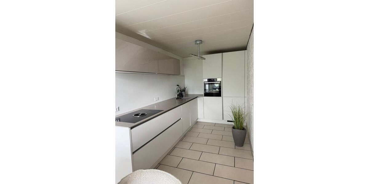 Etagenwohnung Pfullingen - 3 Zimmer, 88 m&sup2;, 329.000&euro; | Angebot:25923760