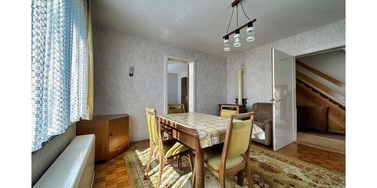 Einfamilienhaus Ofterdingen - 6 Zimmer, 131 m&sup2;, 260.000&euro; | Angebot:25686393