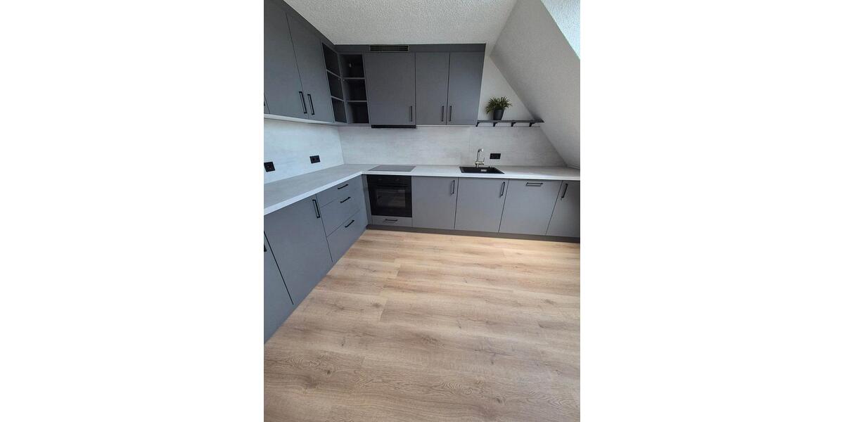 Dachgeschoßwohnung Trochtelfingen - 5 Zimmer, 85 m&sup2;, 900&euro; | Angebot:27601277