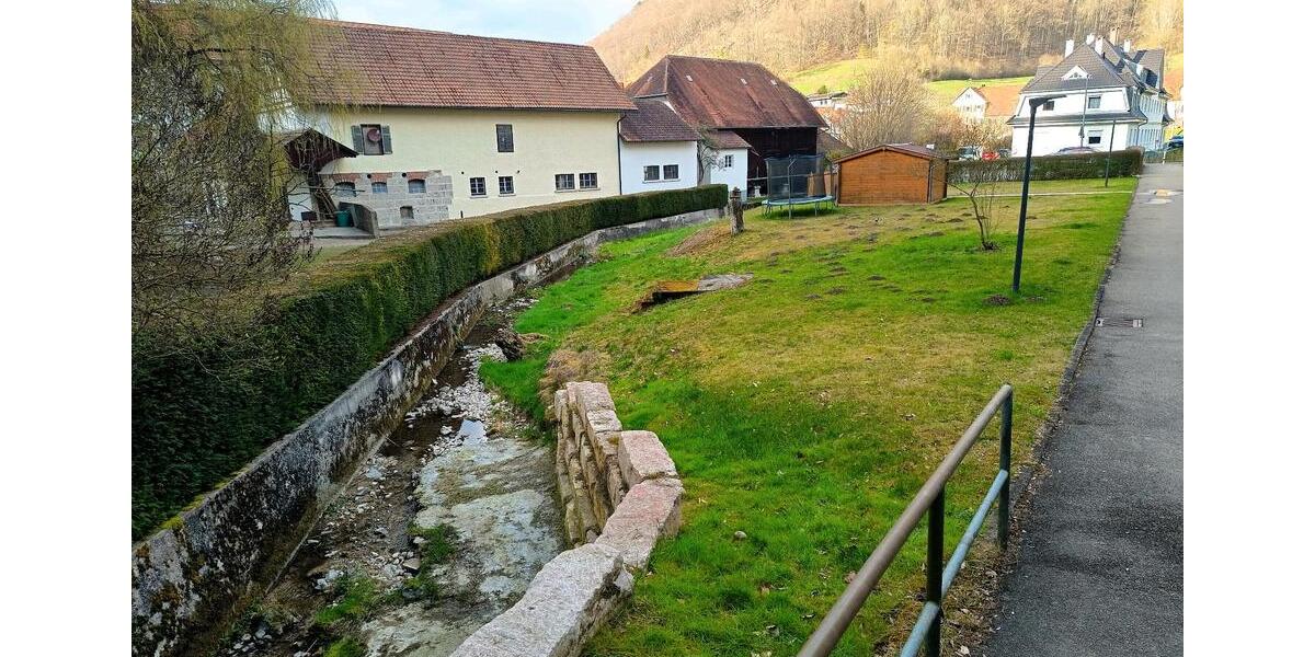 Etagenwohnung Dettingen an der Erms - 3 Zimmer, 63 m&sup2;, 159.000&euro; | Angebot:26704897