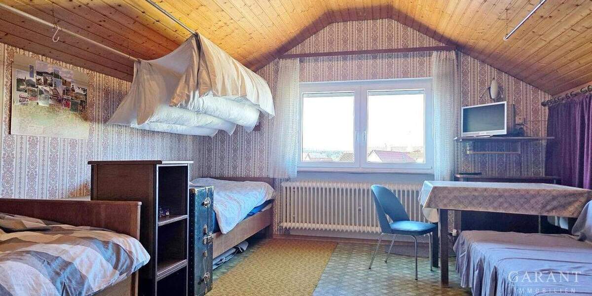 Mehrfamilienhaus, Wohnhaus Owen - 8 Zimmer, 227 m&sup2;, 495.000&euro; | Angebot:25822699