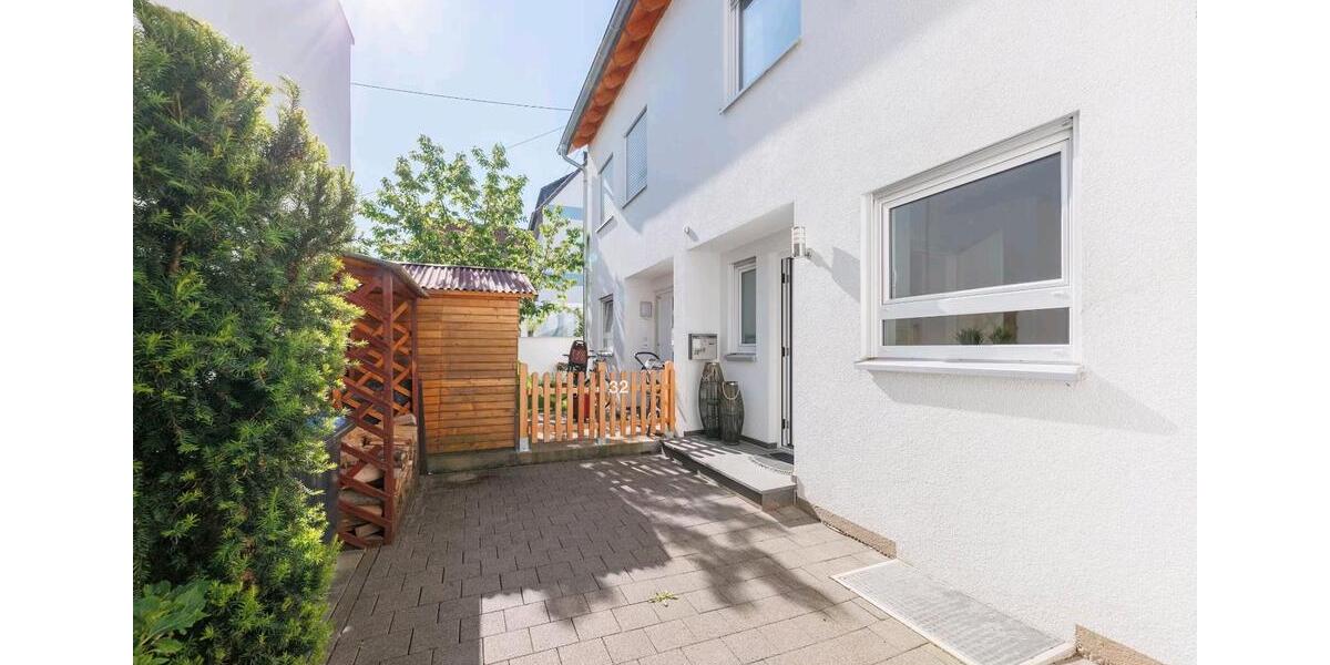Reihenhaus Leinfelden-Echterdingen Echterdingen - 6 Zimmer, 181 m&sup2;, 3.990&euro; | Angebot:27619016