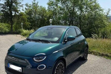 Fiat 500e 18.300 km 21.350 &euro; Schönaich 71101