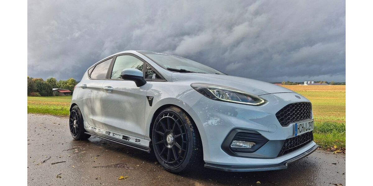 Ford Fiesta 104.000 km 12.500 &euro; Hechingen 72379