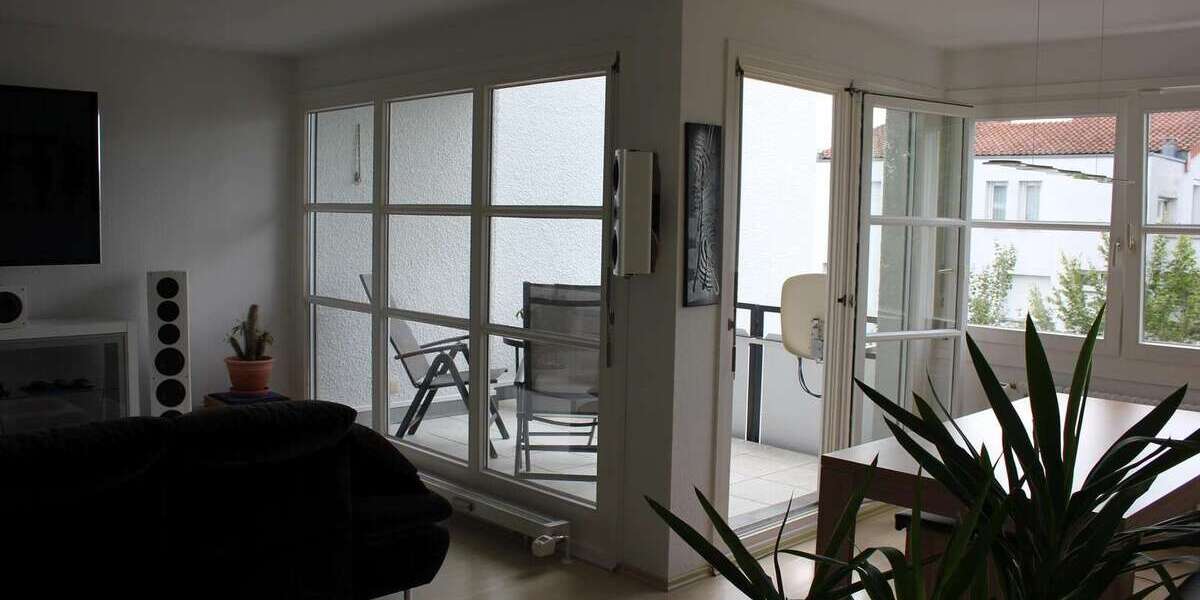Etagenwohnung Reutlingen Altenburg - 3 Zimmer, 74 m&sup2;, 299.999&euro; | Angebot:26942795