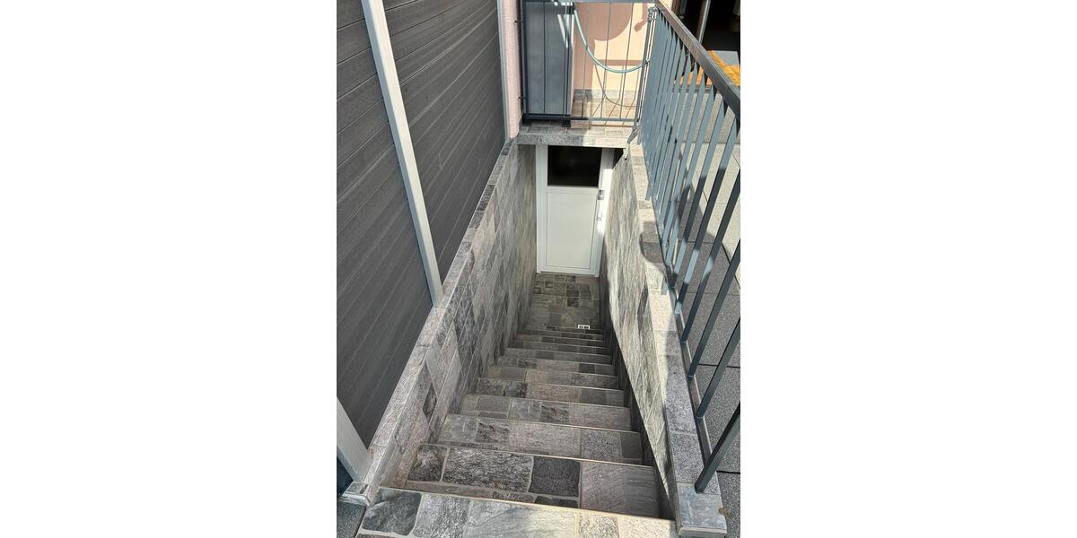 Reihenhaus Metzingen - 5 Zimmer, 112 m&sup2;, 470.000&euro; | Angebot:26043893