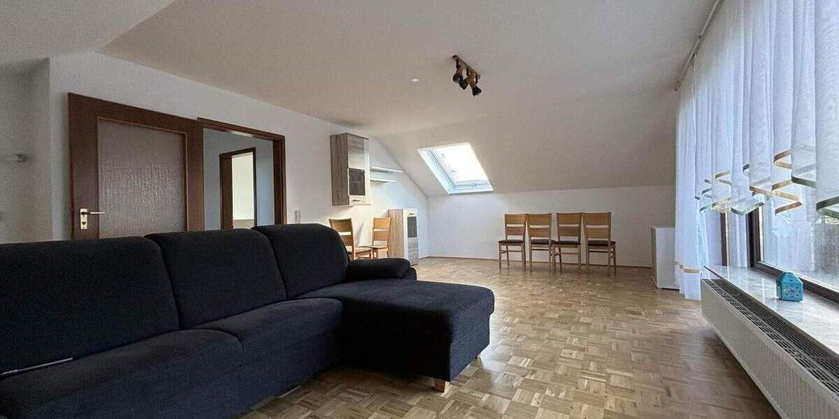 Etagenwohnung Sindelfingen Nord - 2 Zimmer, 72 m&sup2;, 1.150&euro; | Angebot:25707590