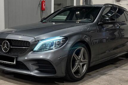 Mercedes-Benz C 300 266.500 km 18.200 &euro; Holzgerlingen 71088