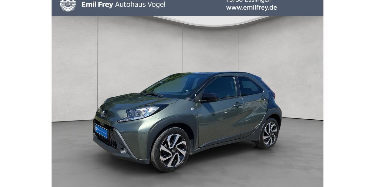 Toyota Aygo (X) 39.670 km 15.880 &euro; Esslingen 73730