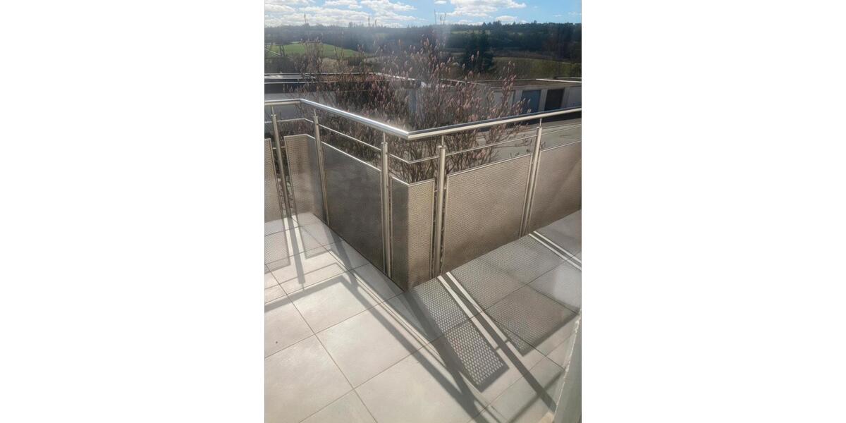 Etagenwohnung Herrenberg - 2.5 Zimmer, 75 m&sup2;, 1.100&euro; | Angebot:25639869