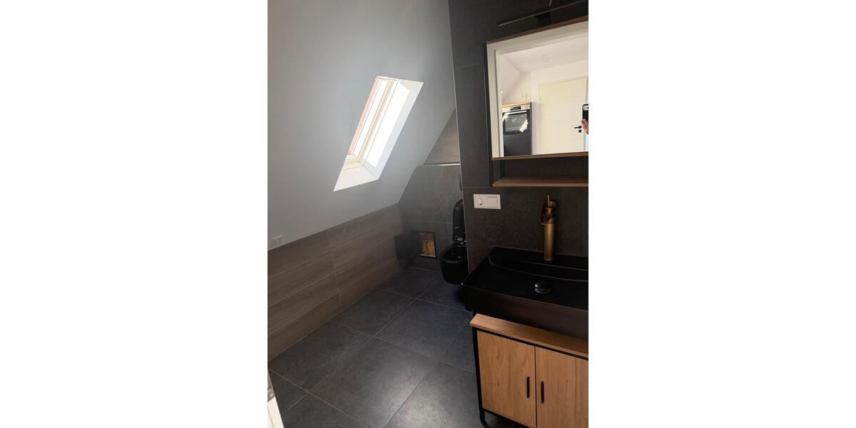 Dachgeschoßwohnung Neustetten - 3 Zimmer, 50 m&sup2;, 725&euro; | Angebot:27616392
