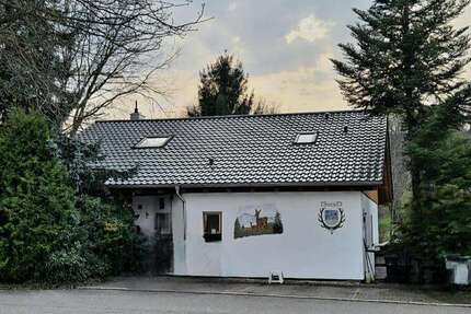 Haus Metzingen - 10 Zimmer, 262 m&sup2;, 590.000&euro; | Angebot:25863350