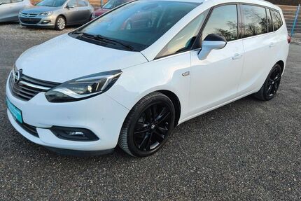 Opel Zafira 110.900 km 10.499 &euro; Reutlingen 72766