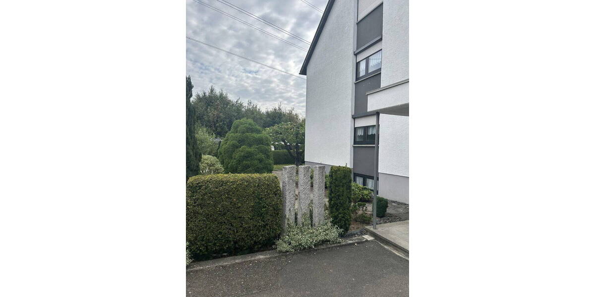 Mehrfamilienhaus, Wohnhaus Ehningen - 9 Zimmer, 250 m&sup2;, 875.000&euro; | Angebot:25654347