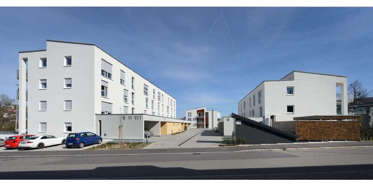 Etagenwohnung Pfullingen - 4 Zimmer, 103 m&sup2;, 775&euro; | Angebot:27102558