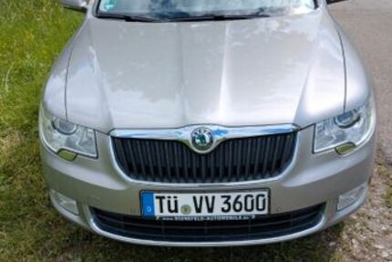 Skoda Superb 236.000 km 7.200 &euro; Reutlingen 72760