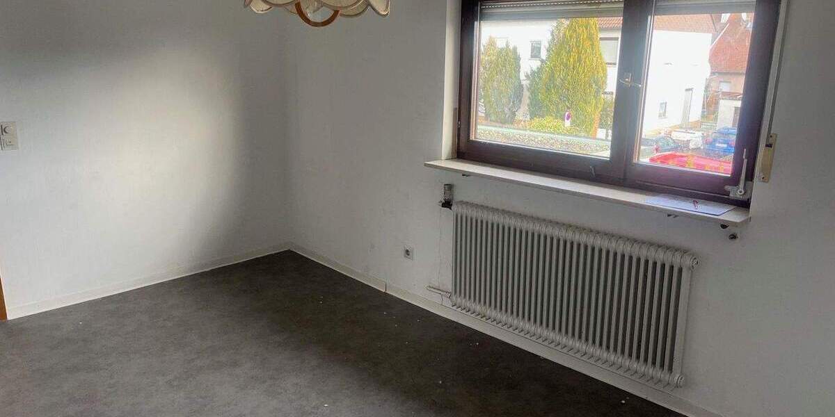Mehrfamilienhaus, Wohnhaus Schönaich - 8 Zimmer, 201 m&sup2;, 490.000&euro; | Angebot:25662764