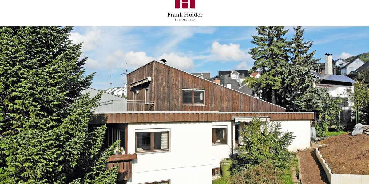 Etagenwohnung Eningen unter Achalm - 4.5 Zimmer, 116 m&sup2;, 310.000&euro; | Angebot:25033322