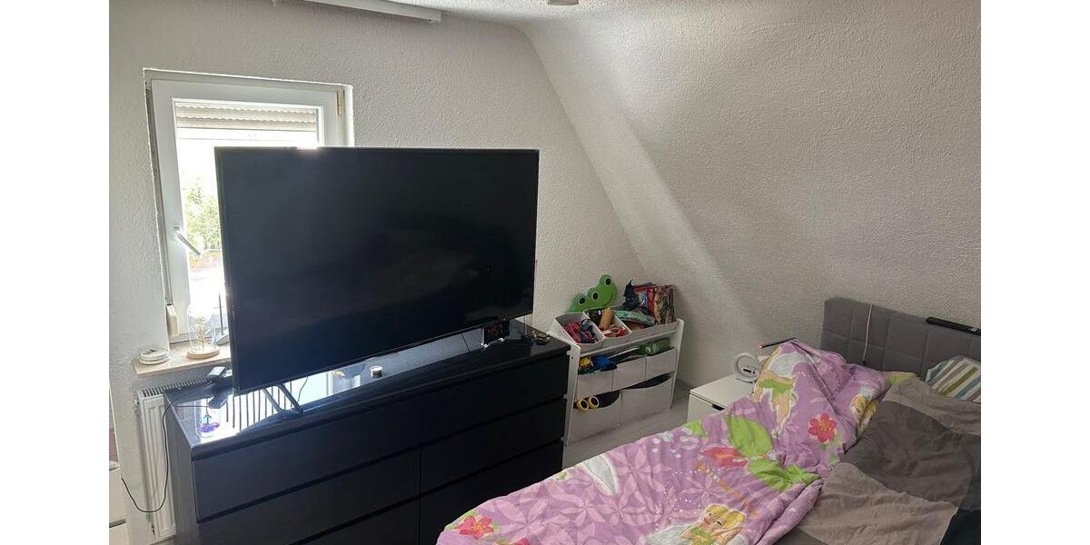 Dachgeschoßwohnung Wendlingen am Neckar - 3 Zimmer, 68 m&sup2;, 900&euro; | Angebot:26036026