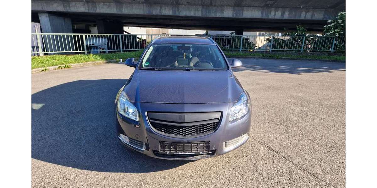 Opel Insignia 141.000 km 3.000 &euro; Reutlingen 72760