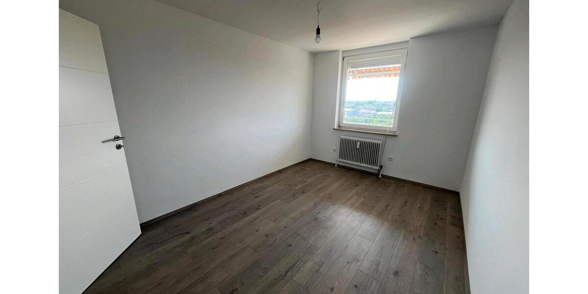 Etagenwohnung Reutlingen Reutlingen-Betzingen - 4.5 Zimmer, 112 m&sup2;, 1.400&euro; | Angebot:24640643