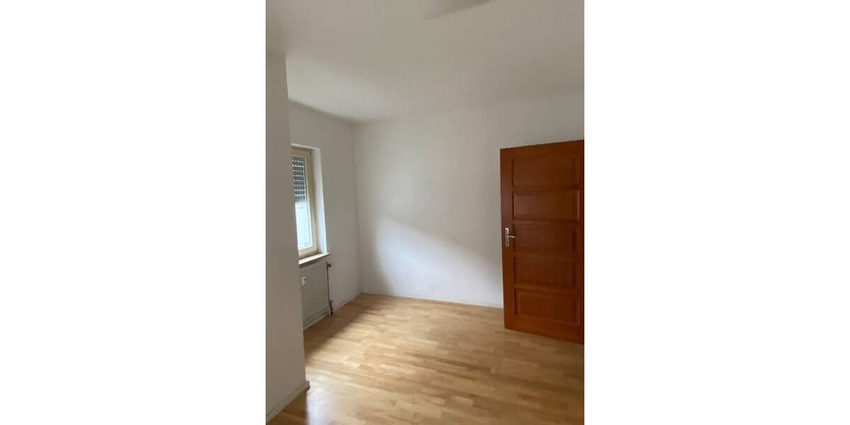Etagenwohnung Unterhausen Unterhausen - 4 Zimmer, 110 m&sup2;, 350.000&euro; | Angebot:25927759