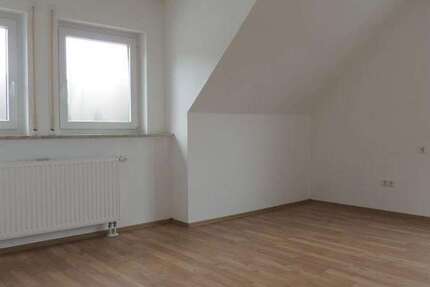 Wohnung Mössingen - 3.5 Zimmer, 92 m&sup2;, 900&euro; | Angebot:25973192