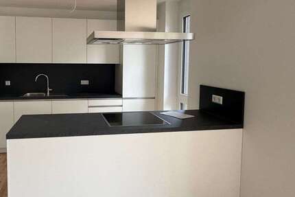 Wohnung Nürtingen - 4 Zimmer, 110 m&sup2;, 1.845&euro; | Angebot:26074060