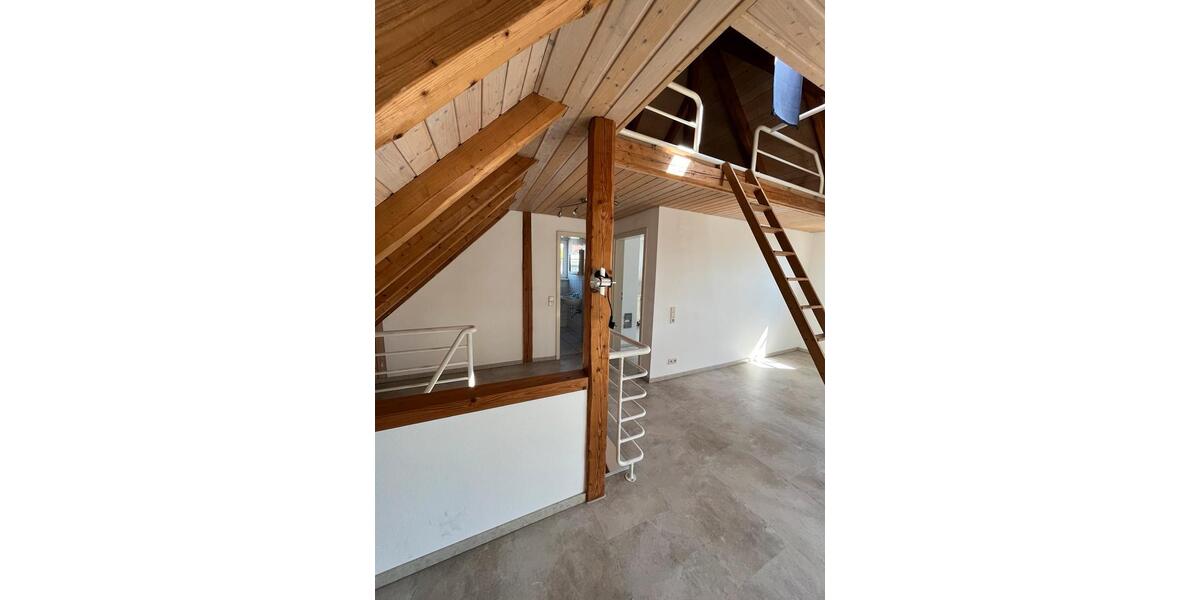 Maisonettenwohnung Herrenberg - 1 Zimmer, 43 m&sup2;, 595&euro; | Angebot:25656027