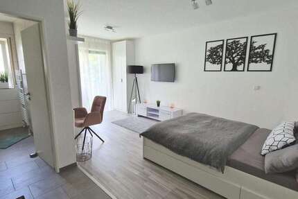 Zimmer Esslingen am Neckar Zell - 1 Zimmer, 1.150&euro; | Angebot:22848608
