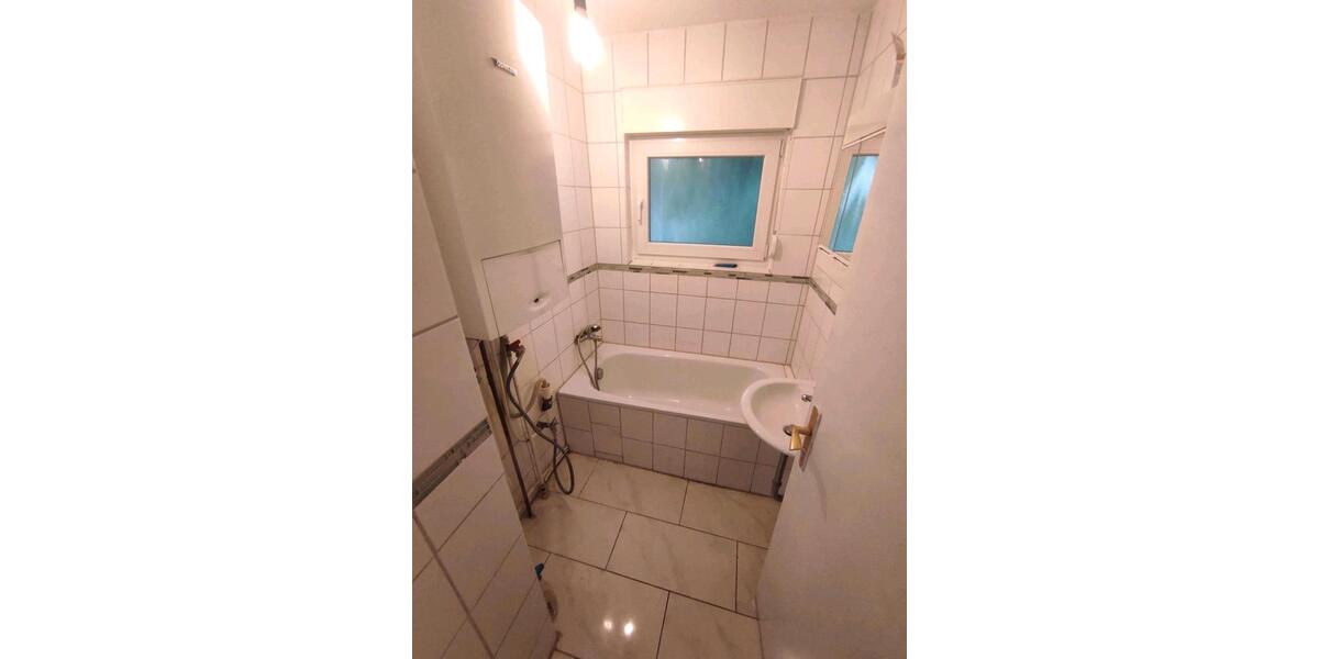 Hochparterre Esslingen am Neckar Pliensauvorstadt - 3 Zimmer, 65 m&sup2;, 1.200&euro; | Angebot:27589504