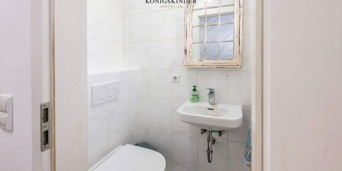 Doppelhaushälfte Weilheim an der Teck Weilheim - 8 Zimmer, 139 m&sup2;, 590.000&euro; | Angebot:25770795