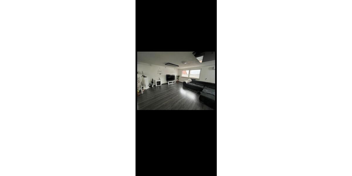 Etagenwohnung Esslingen am Neckar Oberesslingen - 4 Zimmer, 120 m&sup2;, 1.350&euro; | Angebot:26562321