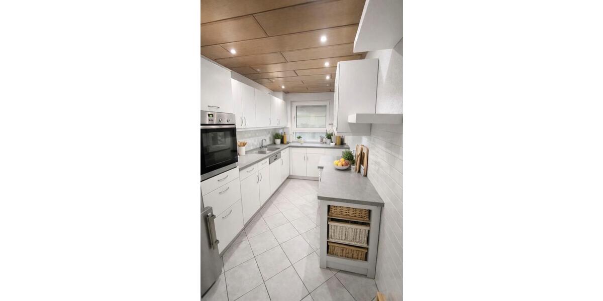 Etagenwohnung Wendlingen am Neckar - 4.5 Zimmer, 135 m&sup2;, 410.000&euro; | Angebot:25553202