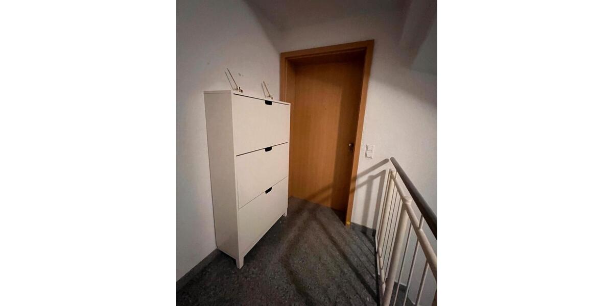 Etagenwohnung Esslingen am Neckar Pliensauvorstadt - 2 Zimmer, 65 m&sup2;, 1.250&euro; | Angebot:25409179