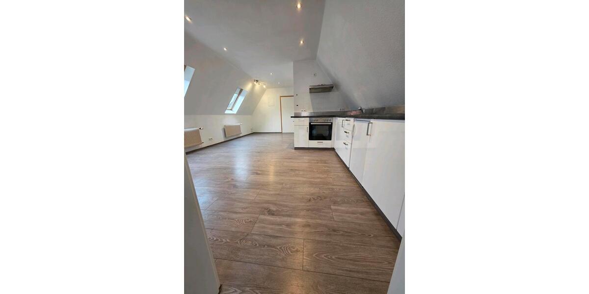 Etagenwohnung Rottenburg am Neckar - 2 Zimmer, 45 m&sup2;, 625&euro; | Angebot:25612136