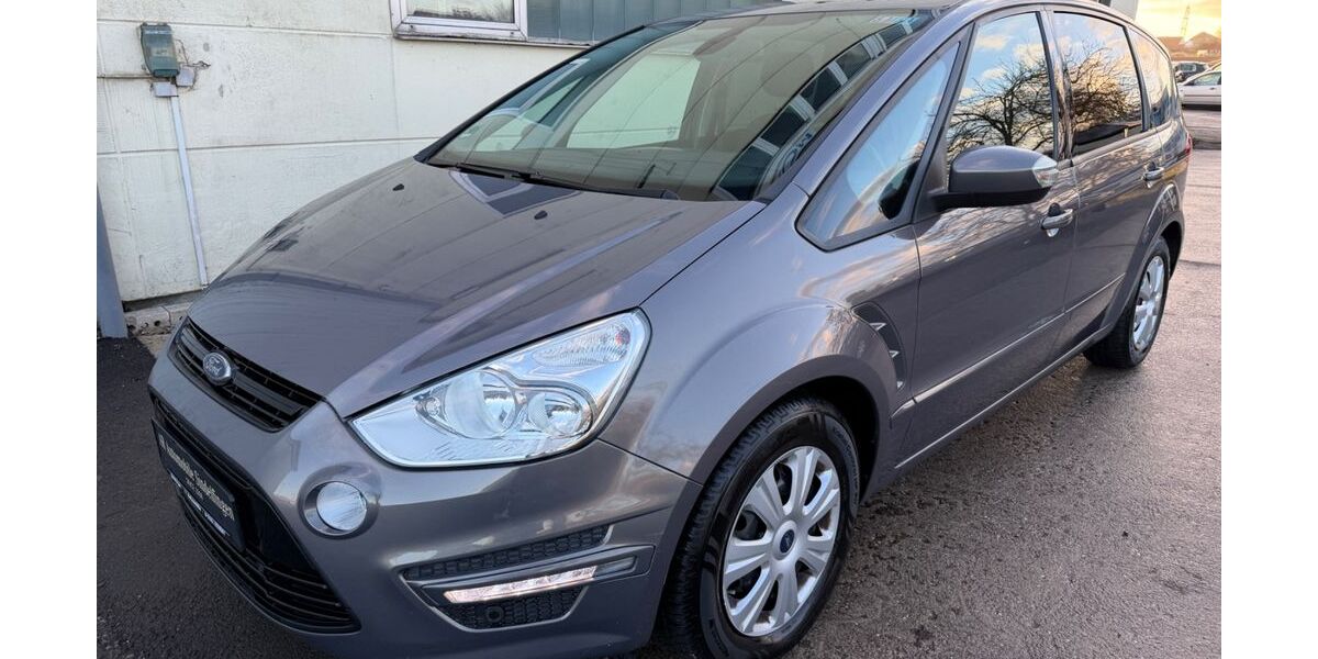 Ford S-Max 122.000 km 9.950 &euro; Sindelfingen/Stuttgart 71069