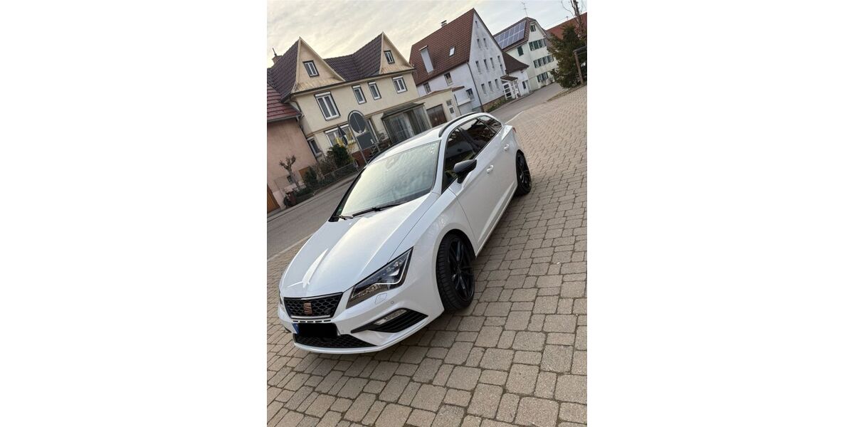 Seat Leon 110.000 km 18.500 &euro; Neidlingen 73272