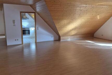 Wohnung Reutlingen Reutlingen-Betzingen - 1 Zimmer, 84 m&sup2;, 975&euro; | Angebot:27547229
