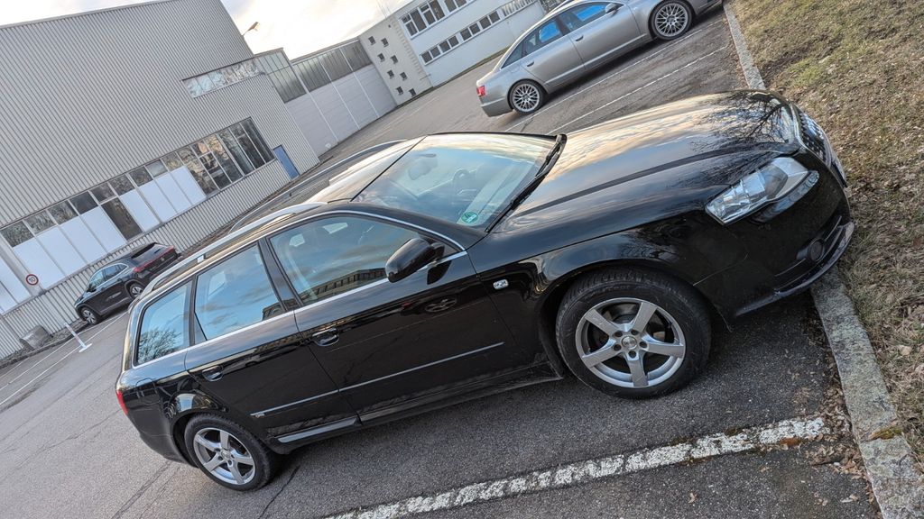 Audi A4 204.000 km 4.000 &euro; Reutlingen 72764