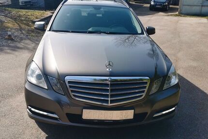 Mercedes-Benz E 220 168.000 km 10.950 &euro; Tübingen 72072