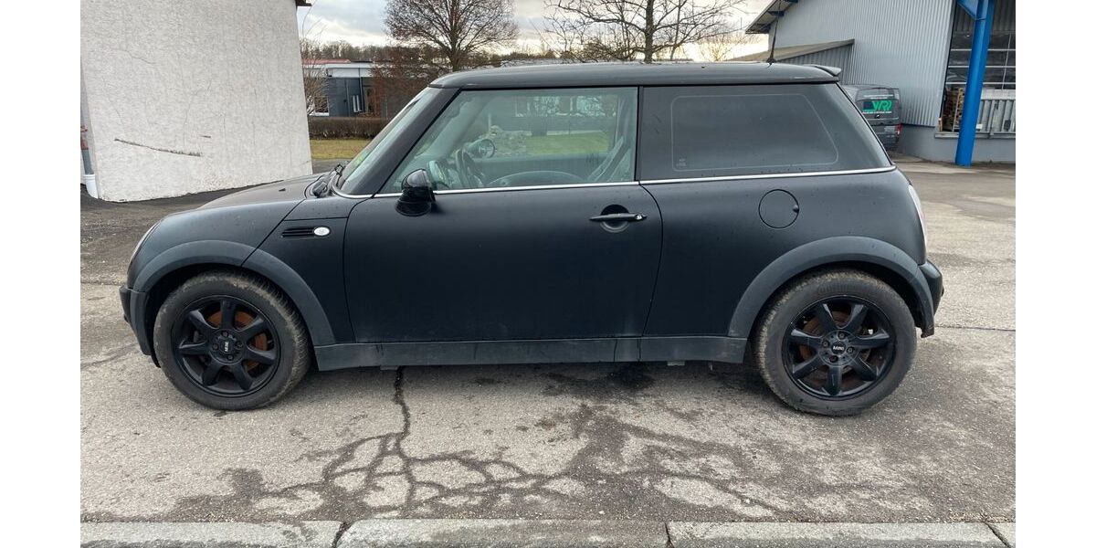 Mini Cooper 135.000 km 1.600 &euro; Hohenstein-Bernloch 72531