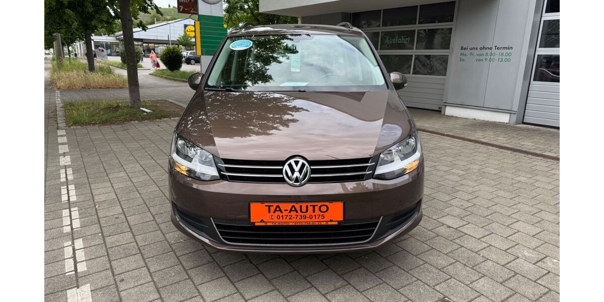 VW Sharan 117.223 km 12.299 &euro; Esslingen am Neckar 73733